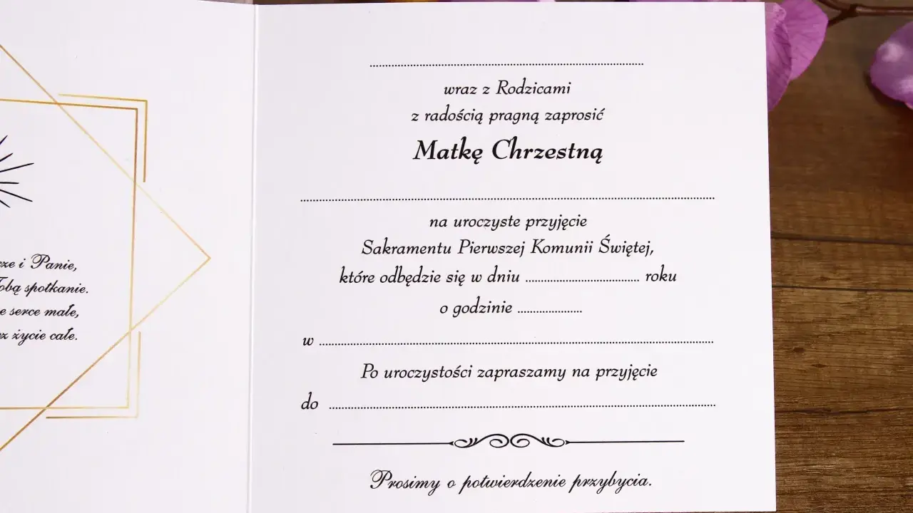 Zaproszenie na Komunię Świętą dla Matki Chrzestnej. Jak podpisać kopertę na komunię? Wypełnij datę, godzinę i miejsce przyjęcia.